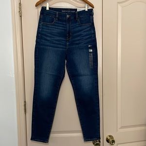 American Eagle Next Level Curvy High-Waisted Jegging